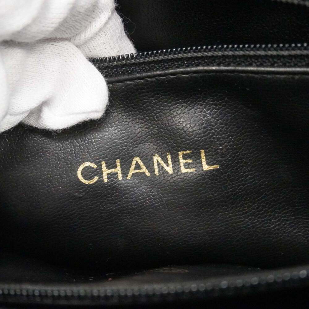 CHANEL Black Leather Bag - Picture 5 of 16